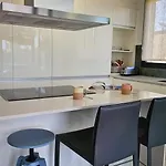 아파트 Allonbay Front 빌라조요사